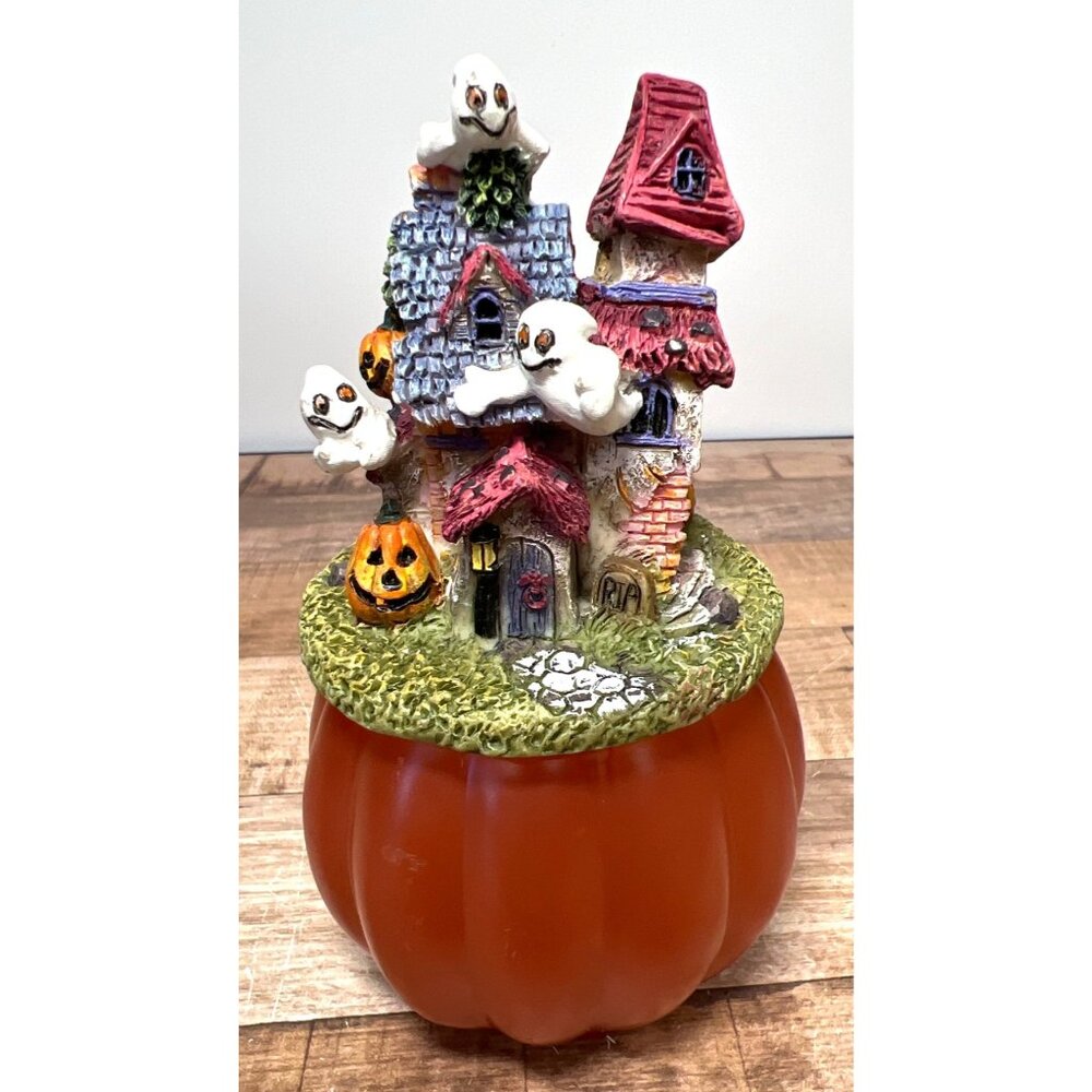 Halloween Pumpkin & Haunted House Figurine With Ghosts